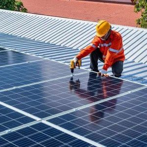 Photovoltaic installation and maintenance services